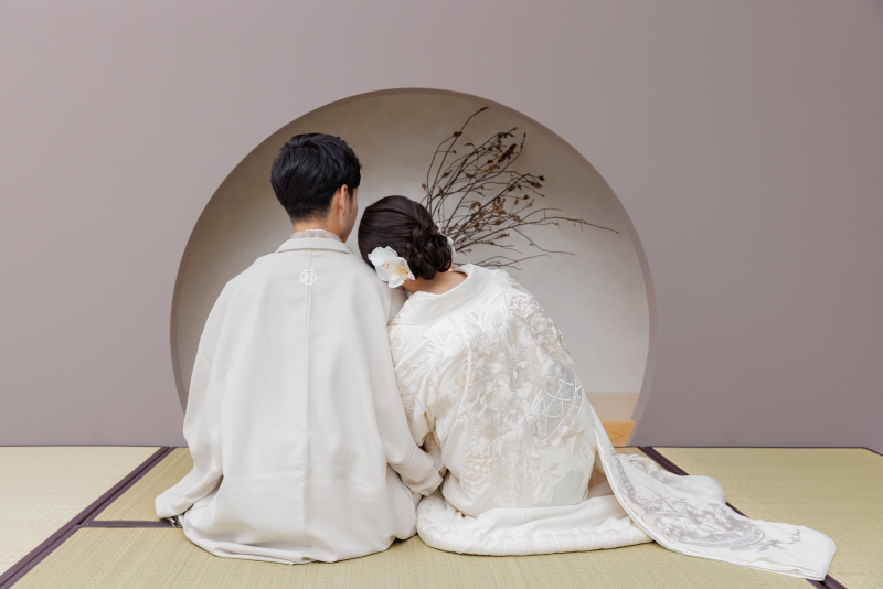 12月末までのご予約で‼︎【和装&洋装スタジオ撮影が¥98,000⭐︎】