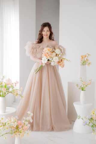 人気衣装のご紹介♡〜カラードレス編〜