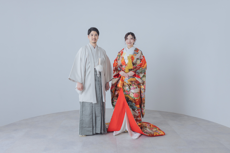 【白無垢も色打掛も着れる！】和装2点スタジオ撮影 120,000円