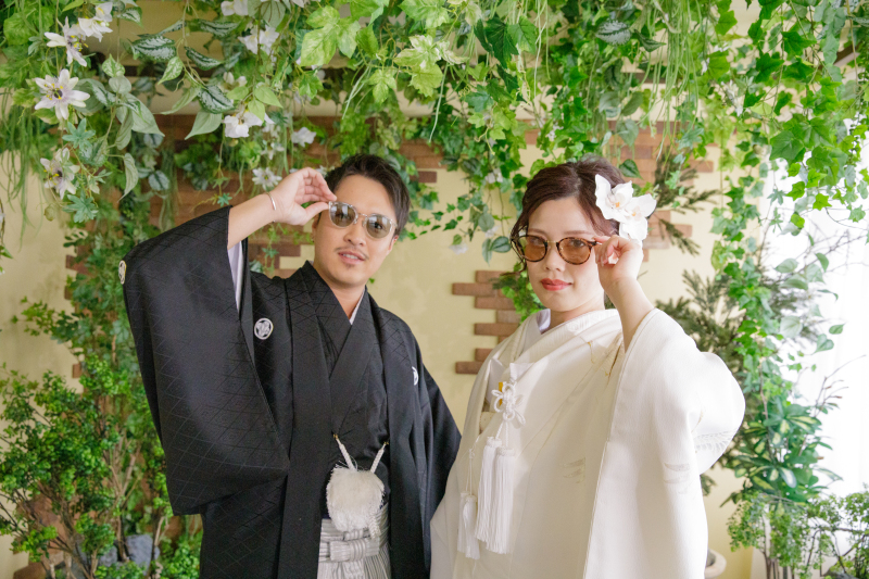 お持ち込みのアイテムを使って2人ならではの撮影を♡