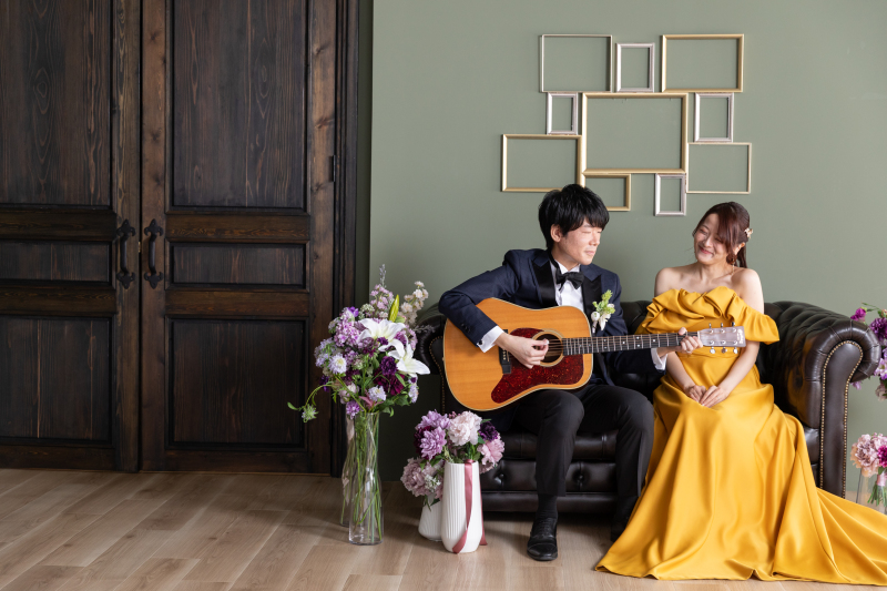 【ウェディングドレスもカラードレスも！】洋装2点スタジオ撮影 90,000円