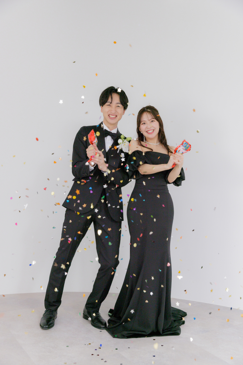 コンフェッティシャワーでお写真の仕上がりを華やかに!!