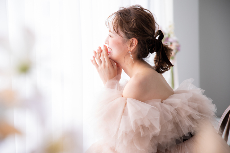 新婦様必見！！ヘッドアクセサリーの種類も豊富に取り揃えております♪