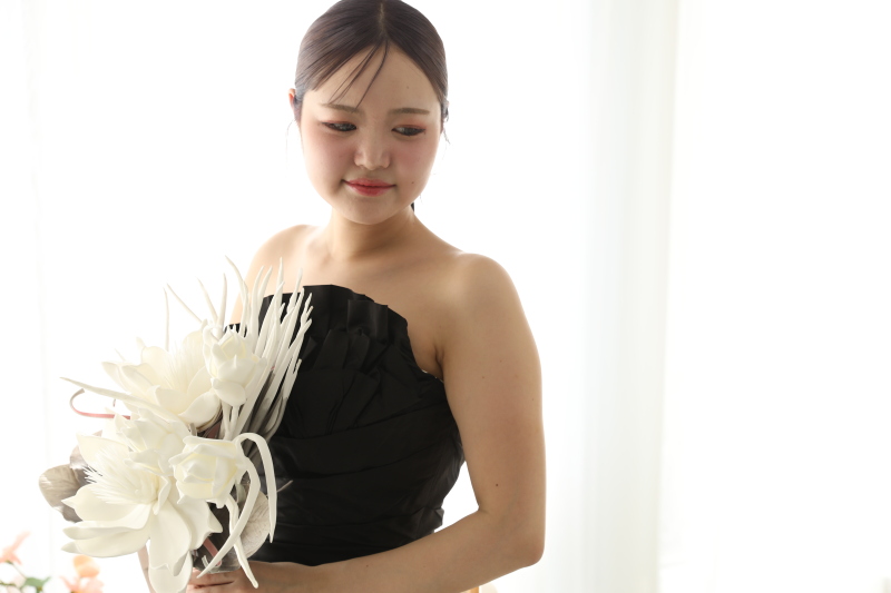 【5月末までの撮影限定】和装+洋装スタジオ撮影 196,000円→98,000円