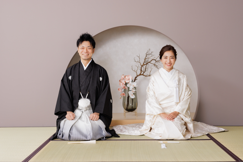 笑顔が素敵なお二人の和装スタジオ撮影♪