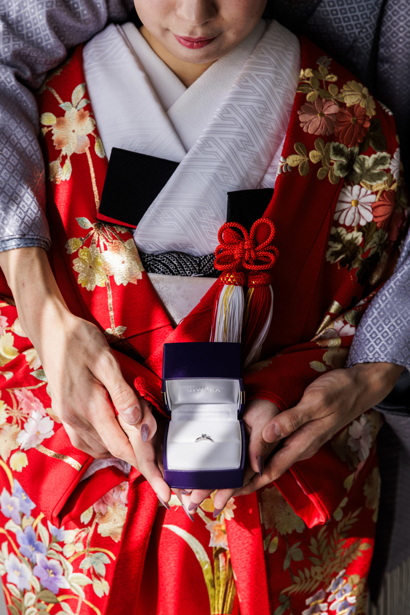 【5月末までの撮影限定】和装＋洋装スタジオ撮影 196,000円&rarr;98,000円