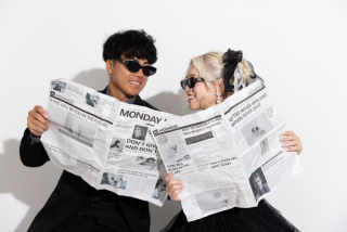 お持ち込みのアイテムを使って2人ならではの撮影を♡