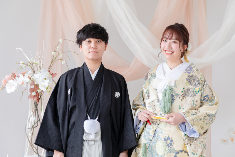 天候に左右されないスタジオ撮影☆和装+洋装98,000円
