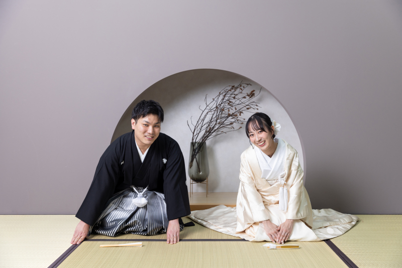 【6月末までの撮影で】和装+洋装スタジオ撮影 196,000円→98,000円