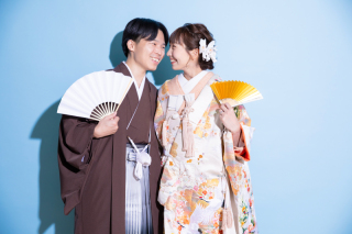 カラフルなバック紙でシンプルにおしゃれな撮影を♪