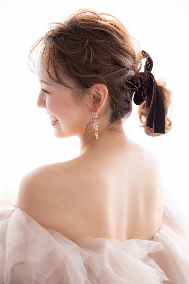 新婦様必見！！ヘッドアクセサリーの種類も豊富に取り揃えております♪