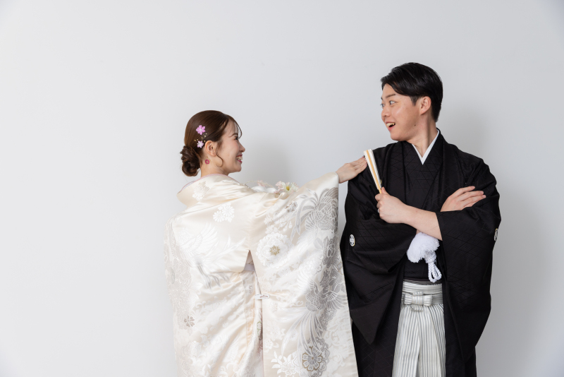 【白無垢も色打掛も着れる!】和装2点スタジオ撮影 120,000円