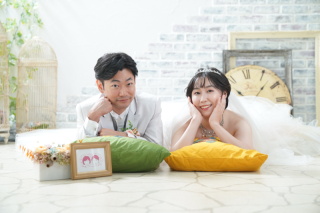 お持込み小物でお二人だけのオリジナルフォトウェディング♡