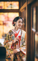 花嫁さんに似合う和装の選び方