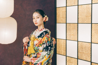 豪奢な「色打掛」