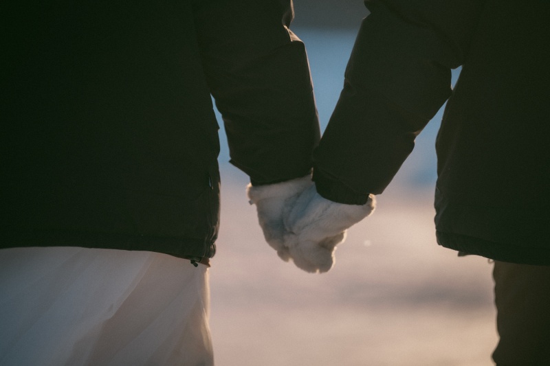 雪の中で叶えるロケーションフォト｜雪景色に映える撮影アイデア５選