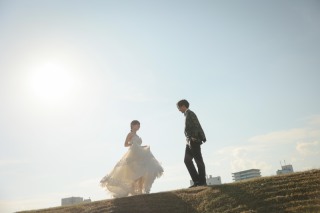 ワンちゃんと一緒に紡ぐ家族の絆 -心温まるウェディングフォト