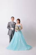 ふたりらしい笑顔と品格を残す、ハウススタジオ＆屋内庭園スタジオ撮影