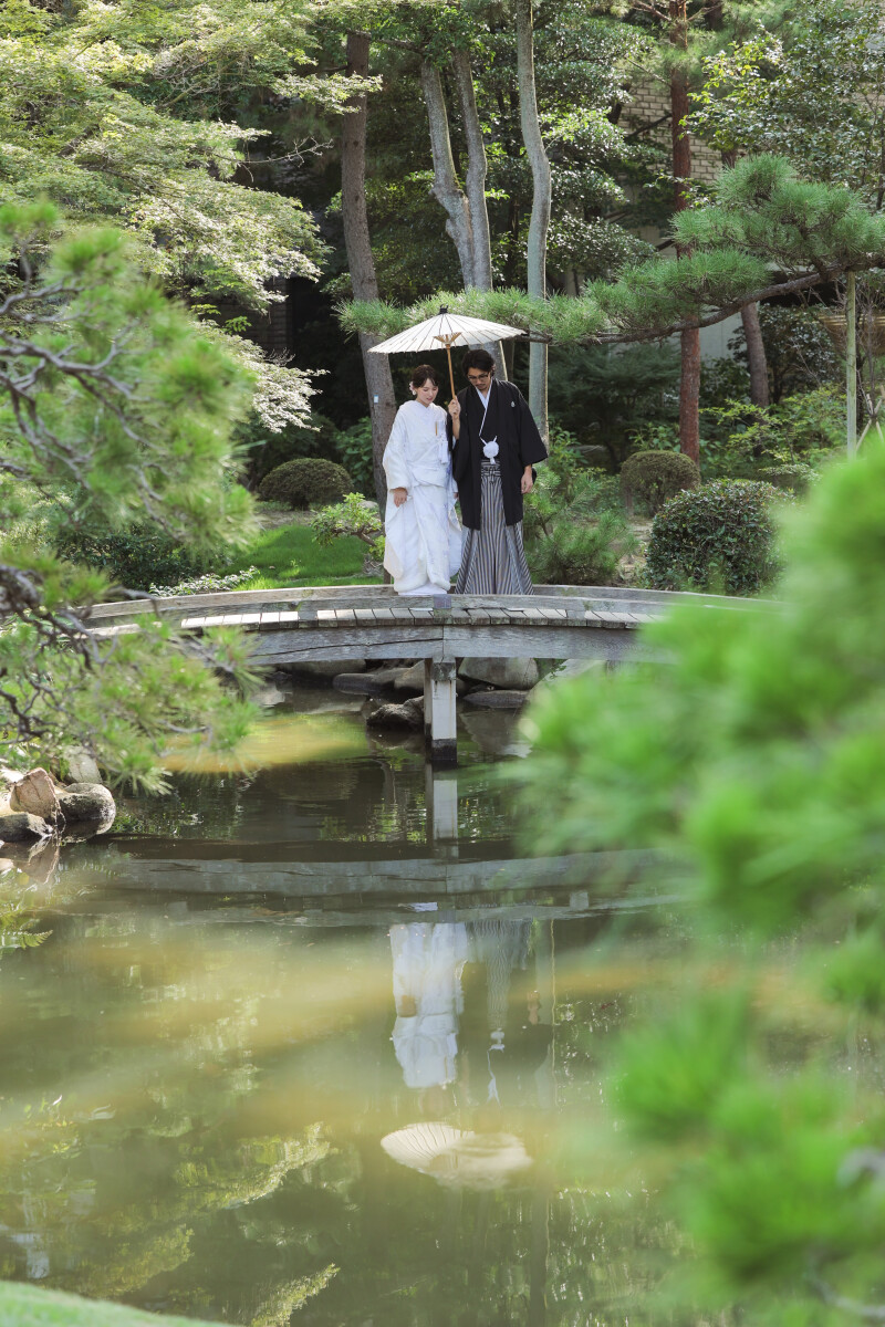 伝統美と自然が織りなす和装ウェディングフォト in 縮景園
