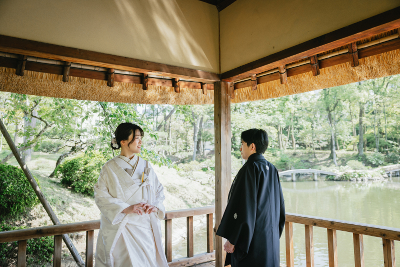 四季の彩りに包まれる縮景園での和装フォト
