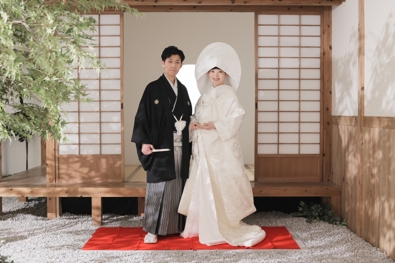 和装の美しさを纏う、スタジオ撮影のひととき
