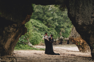 ブラックドレスのお似合いな新婦様♪