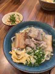 おそばを食べにいってきました～！