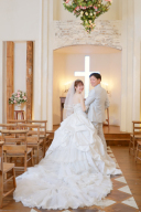 ウェディングドレス×教会