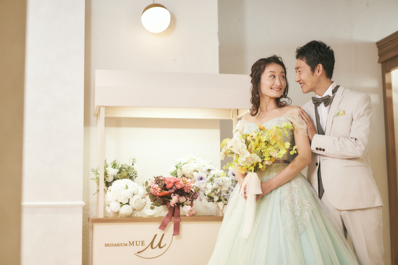 ドレスショップでの店内フォト♪