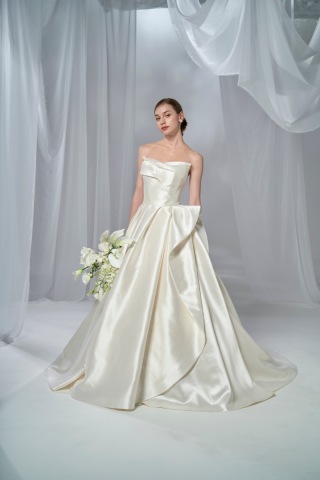 新作ドレスのご紹介　♢ Fala - ファラ - ♢