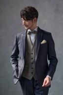 クラシックとモダンの装いタキシード