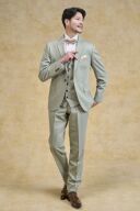 フォトで好まれているアースカラータキシード！