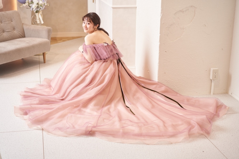 【ソロフォト】ドレスショップ店内で撮るウエディングフォト