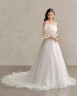 Resort Collection by BRIDARIUM MUE