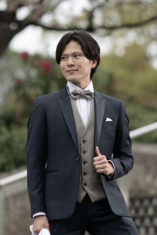 新郎さまの凛々しさを引き出します！