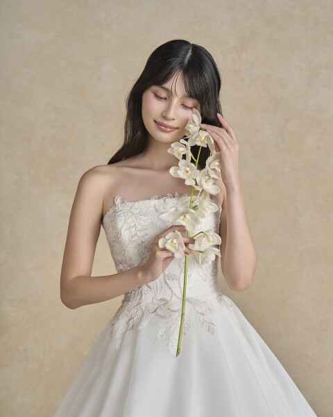 洗練された華やかさのドレス【Jessie - ジェシー -】