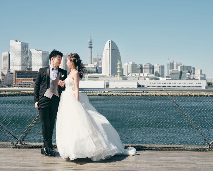 横浜の風景を眺めながら残す