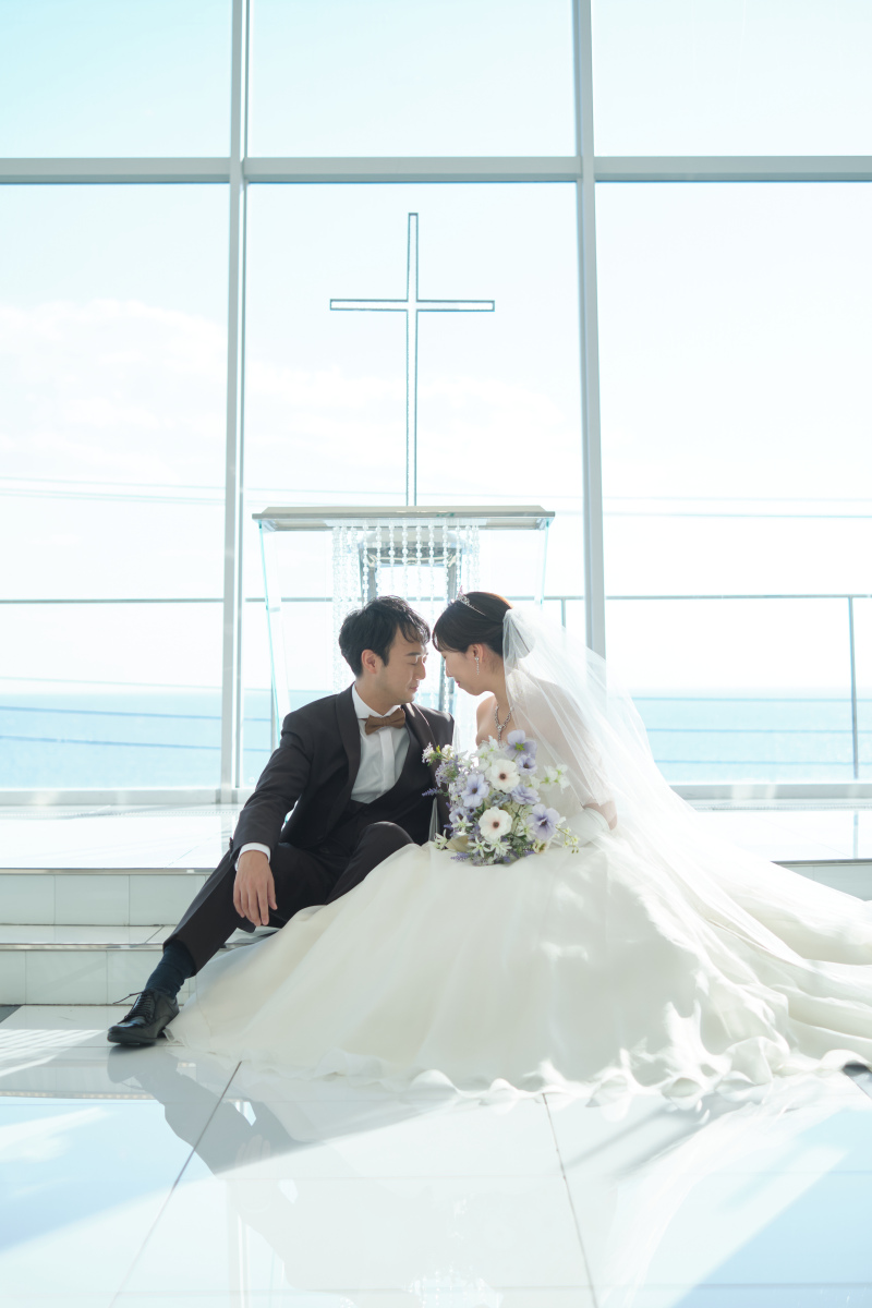 海を眺めながら、優雅なチャペルフォト!【鎌倉】