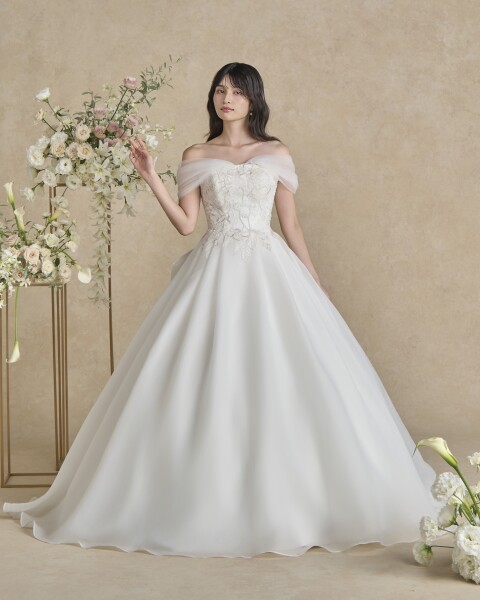 洗練された華やかさのドレス【Jessie - ジェシー -】