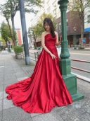 クリスマスシーズンにぴったり!カラードレスのご紹介