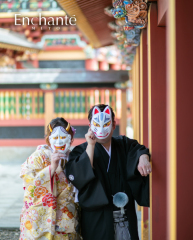 厳かな神社&times;おちゃめな和装姿｜ふたりらしい世界観で魅せるロケーションフォト