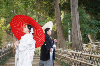 春の光とともに―偕楽園で残す和装フォト
