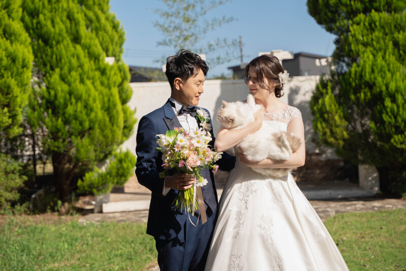 猫ちゃんと一緒に過ごす光あふれるウェディング♡