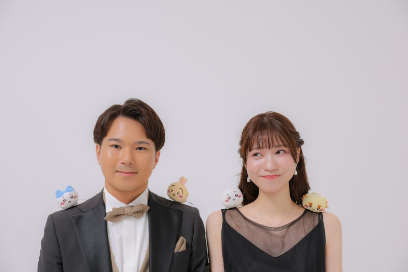 白ドレス&黒ドレスの2着を満喫!推し活やぬいぐるみと叶えるこだわりフォト