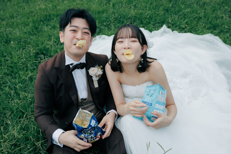 透明感のある洋装ロケーション