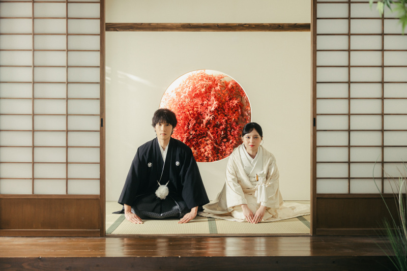 屋内庭園スタジオでカッコよく撮影！