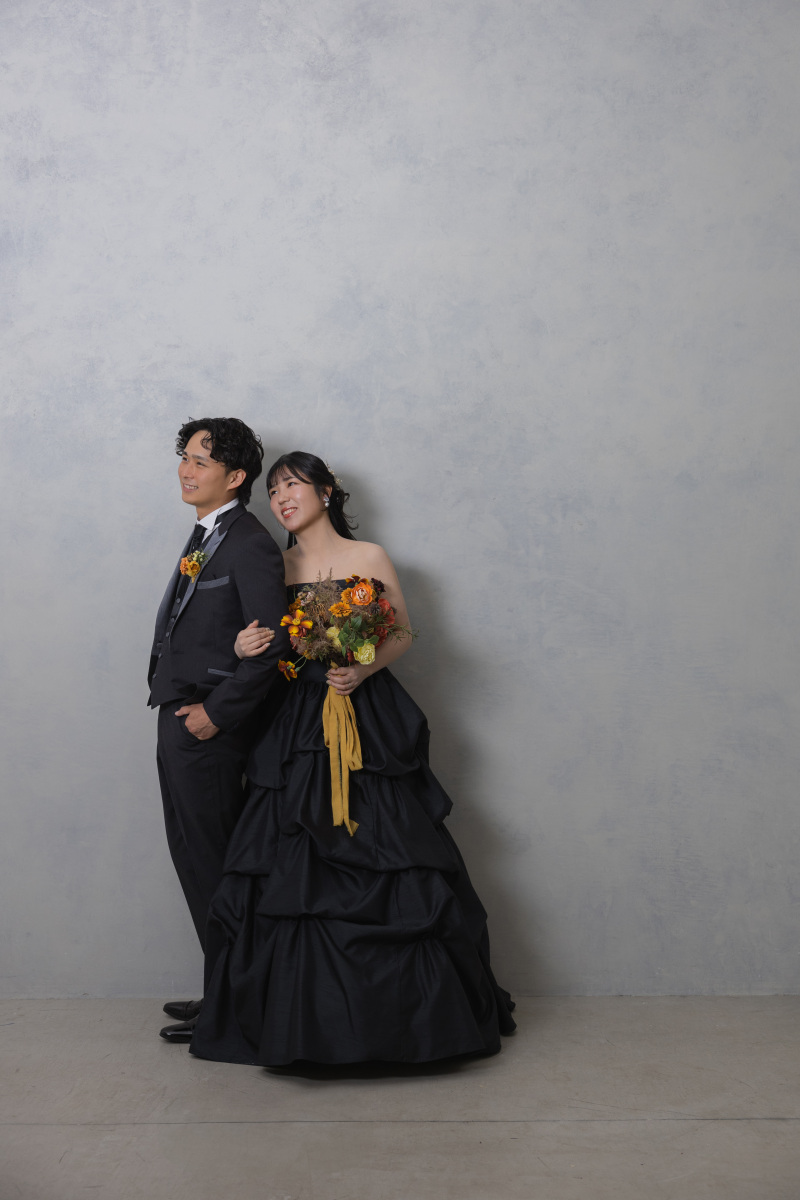 ブラックドレスで大人可愛く♪