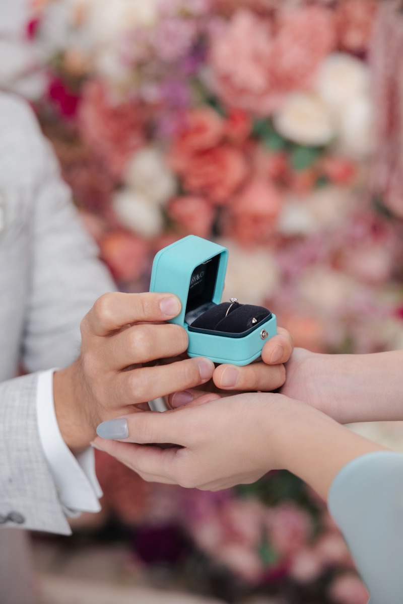 【スタジオAQUA】カラードレスでハウススタジオ撮影!