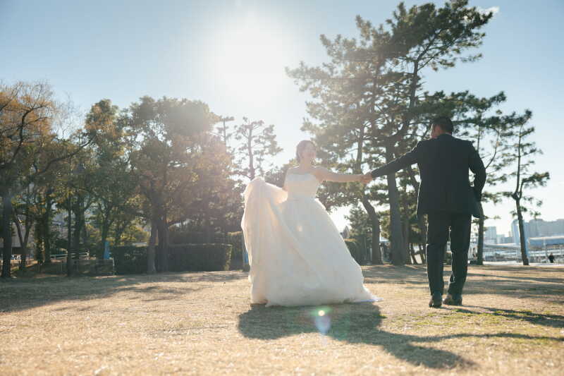 【スタジオAQUA】思い出の場所でのウェディングフォト
