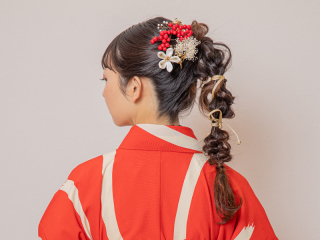 ヘアアレンジもこだわりたい♪